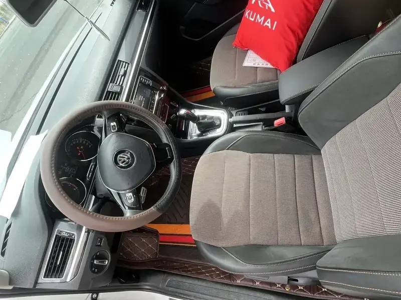2020 Volkswagen C-Trek с пробегом 47 000 км