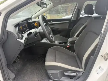 2023 Volkswagen Golf с пробегом 111 000 км