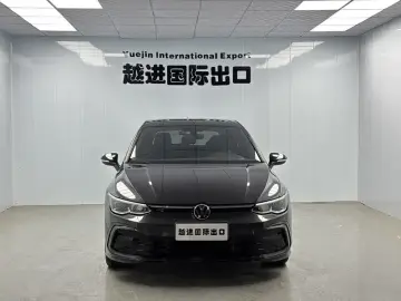 2023 Volkswagen Golf с пробегом 26 000 км