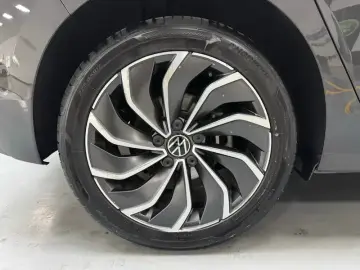 2021 Volkswagen Golf с пробегом 37 000 км