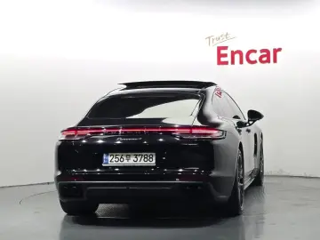 2021 Porsche Panamera с пробегом 50 774 км