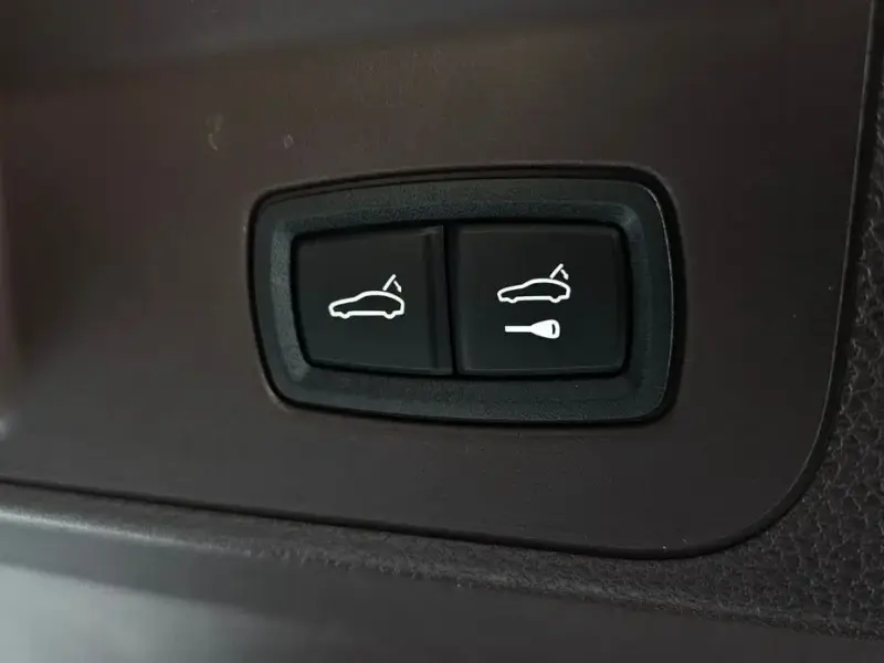 2022 Porsche Panamera с пробегом 36 506 км