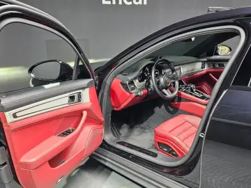 2022 Porsche Panamera с пробегом 55 510 км