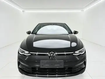 2021 Volkswagen Golf с пробегом 19 000 км