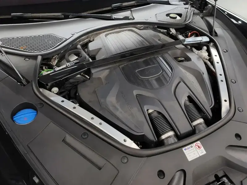 2023 Porsche Panamera с пробегом 10 673 км