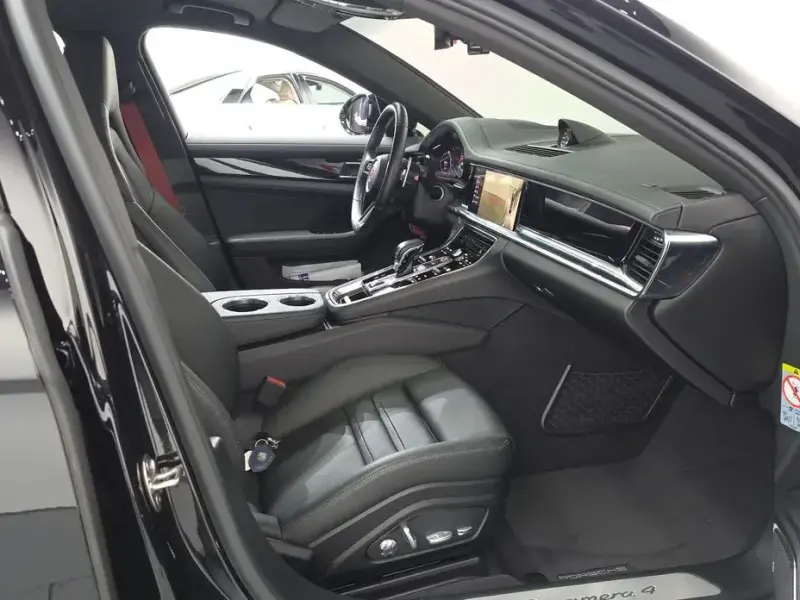 2021 Porsche Panamera с пробегом 33 664 км