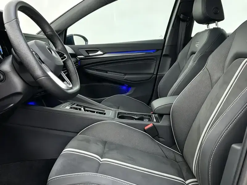 2021 Volkswagen Golf с пробегом 19 000 км