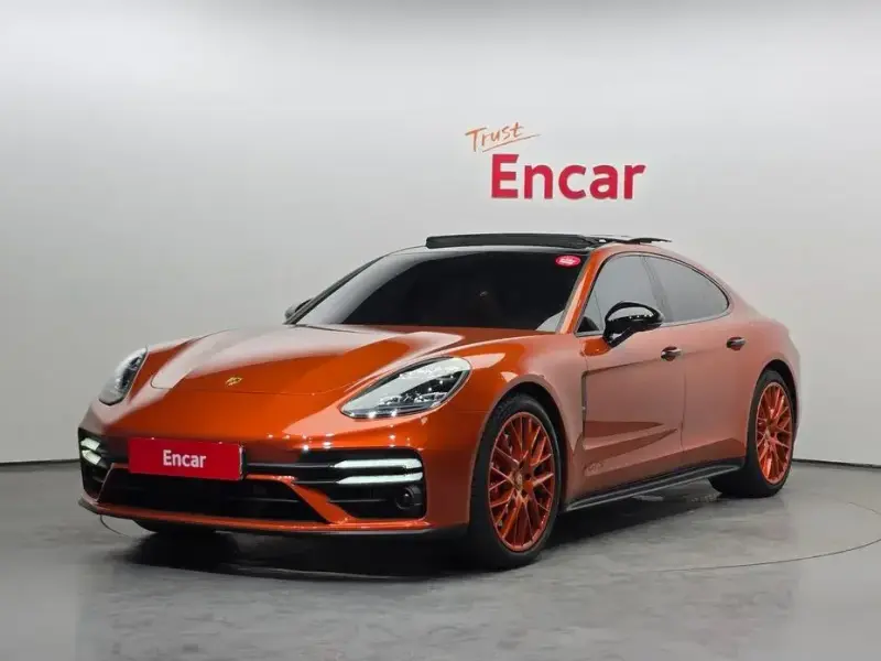 2021 Porsche Panamera с пробегом 46 559 км