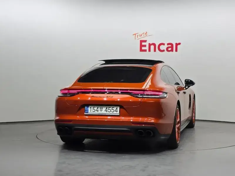 2021 Porsche Panamera с пробегом 46 559 км