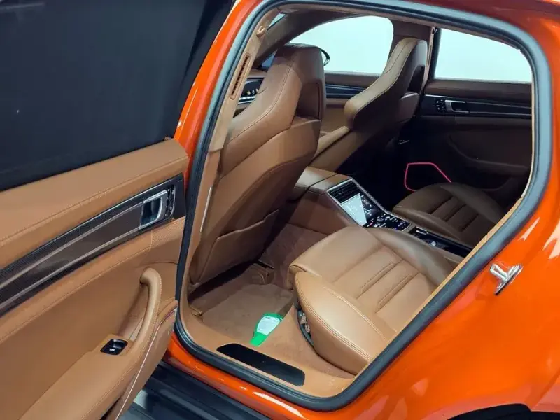 2021 Porsche Panamera с пробегом 46 559 км