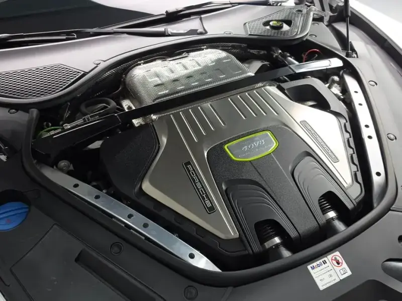 2023 Porsche Panamera с пробегом 48 826 км