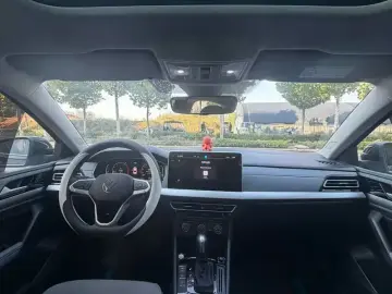 2024 Volkswagen Lavida с пробегом 16 000 км
