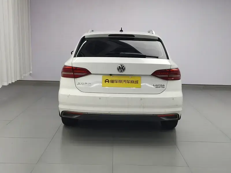2019 Volkswagen Lavida с пробегом 140 700 км