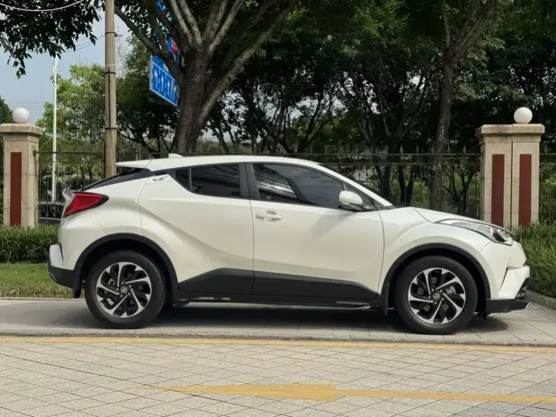 2020 Toyota Izoa с пробегом 37 100 км