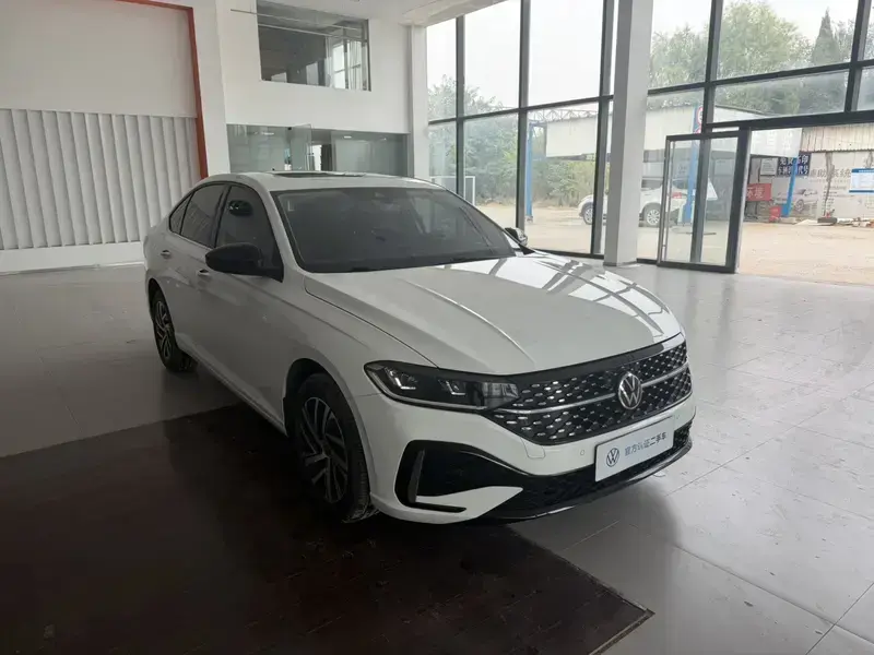 2024 Volkswagen Lavida с пробегом 11 000 км