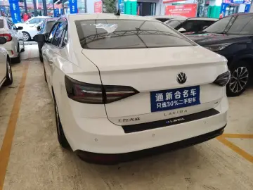 2023 Volkswagen Lavida с пробегом 65 000 км