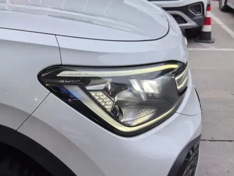 2022 Volkswagen ID.6 с пробегом 51 000 км