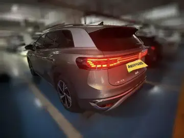 2021 Volkswagen ID.6 с пробегом 23 600 км
