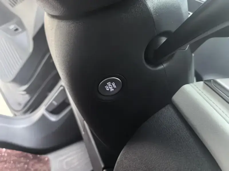 2022 Volkswagen ID.6 с пробегом 46 000 км