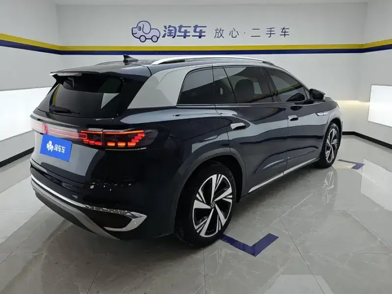 2022 Volkswagen ID.6 с пробегом 100 000 км