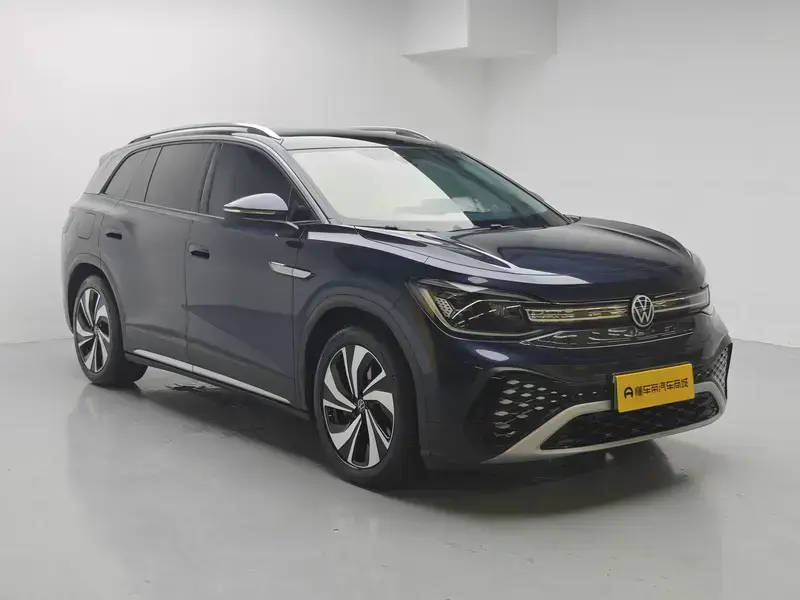 2022 Volkswagen ID.6 с пробегом 53 400 км