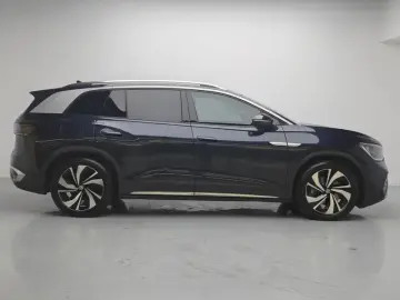 2022 Volkswagen ID.6 с пробегом 53 400 км