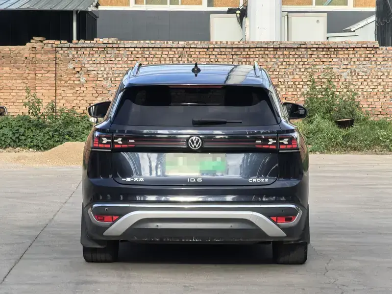 2021 Volkswagen ID.6 с пробегом 89 000 км