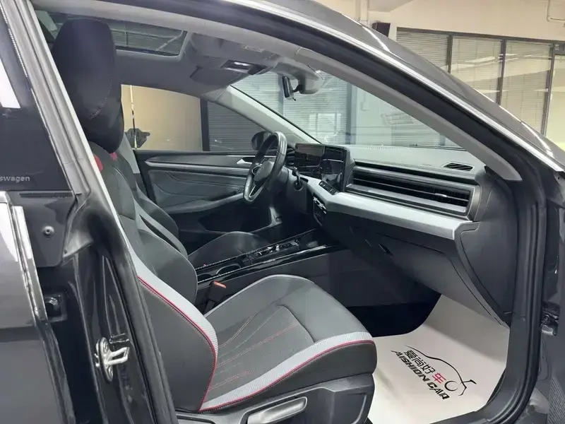 2022 Volkswagen Lamando с пробегом 58 000 км