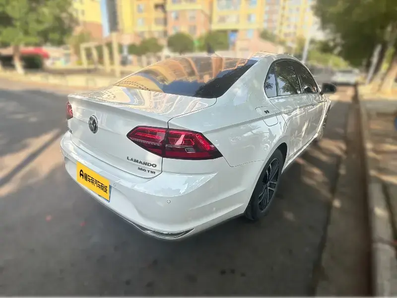 2021 Volkswagen Lamando с пробегом 56 700 км