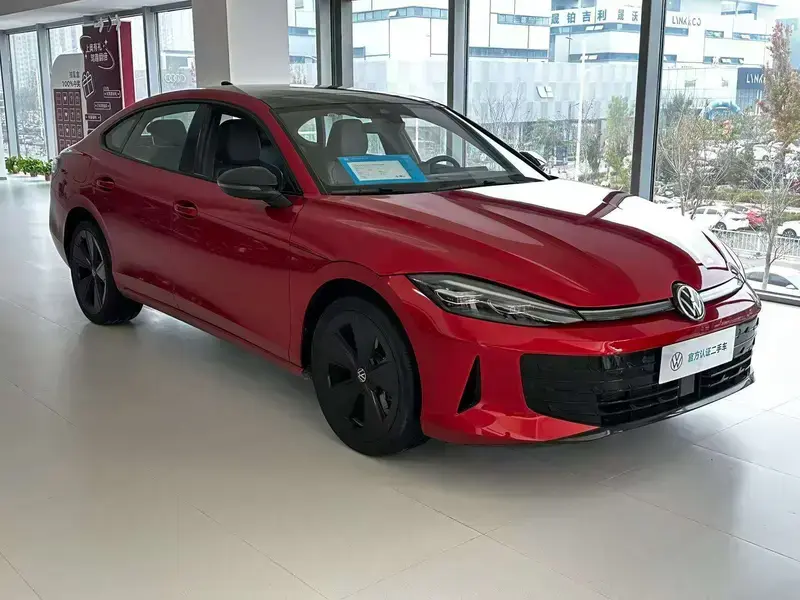 2026 Volkswagen Lamando с пробегом 2 300 км
