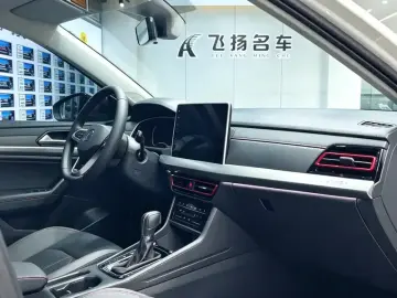 2024 Volkswagen Lavida с пробегом 26 000 км