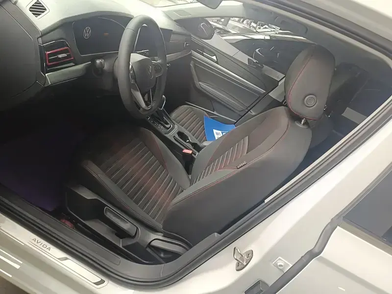 2024 Volkswagen Lavida с пробегом 35 100 км