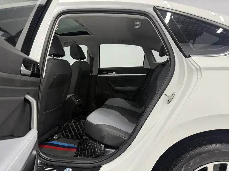 2023 Volkswagen Lavida с пробегом 19 900 км