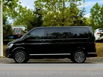 2019 Volkswagen Multivan с пробегом 50 000 км