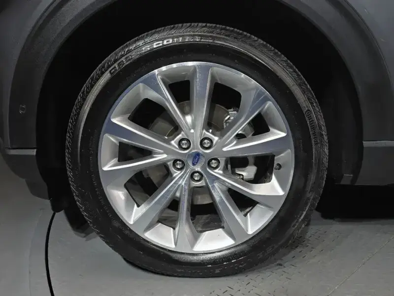 2021 Ford Explorer с пробегом 128 282 км