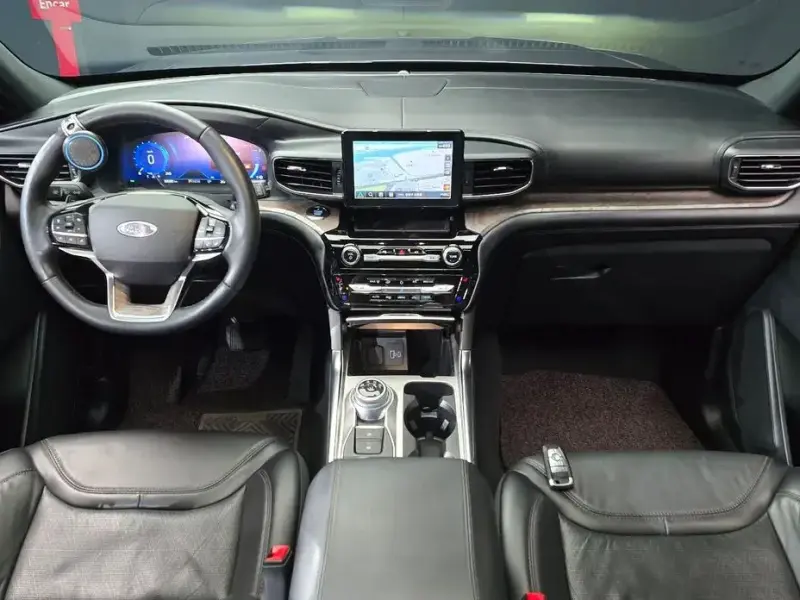 2021 Ford Explorer с пробегом 128 282 км