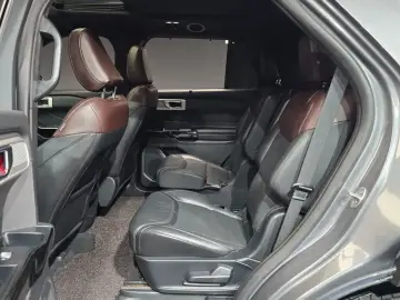 2021 Ford Explorer с пробегом 128 282 км