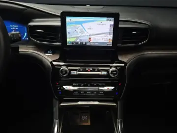 2021 Ford Explorer с пробегом 128 282 км