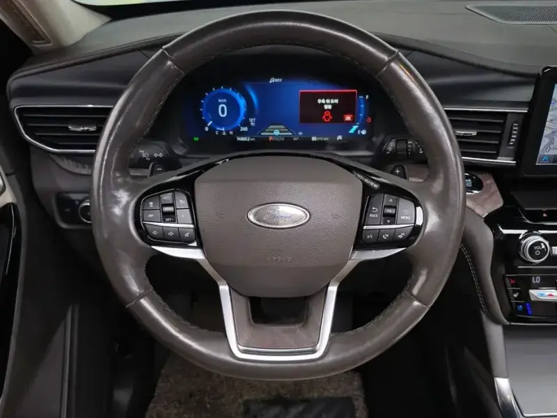2021 Ford Explorer с пробегом 74 067 км