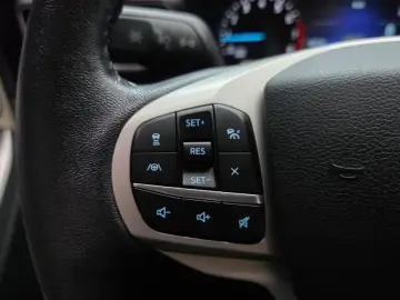 2021 Ford Explorer с пробегом 121 656 км