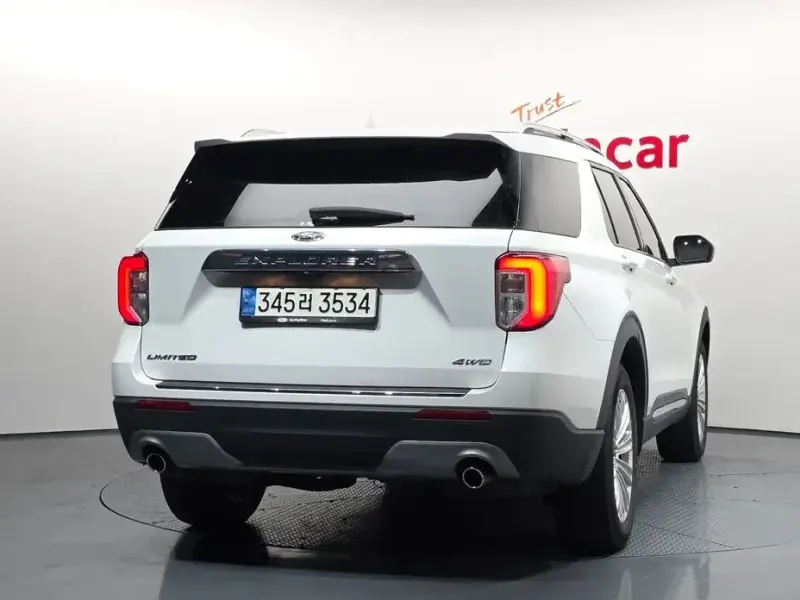 2021 Ford Explorer с пробегом 38 555 км