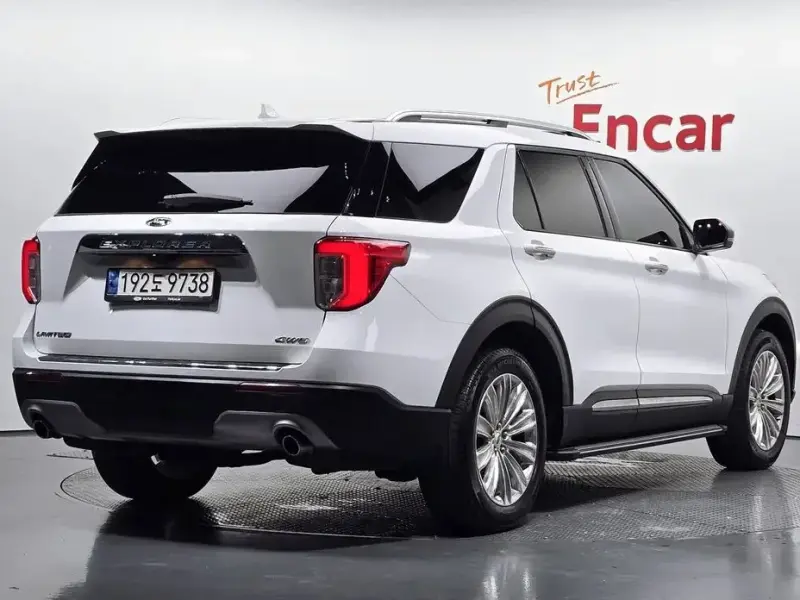 2021 Ford Explorer с пробегом 61 785 км
