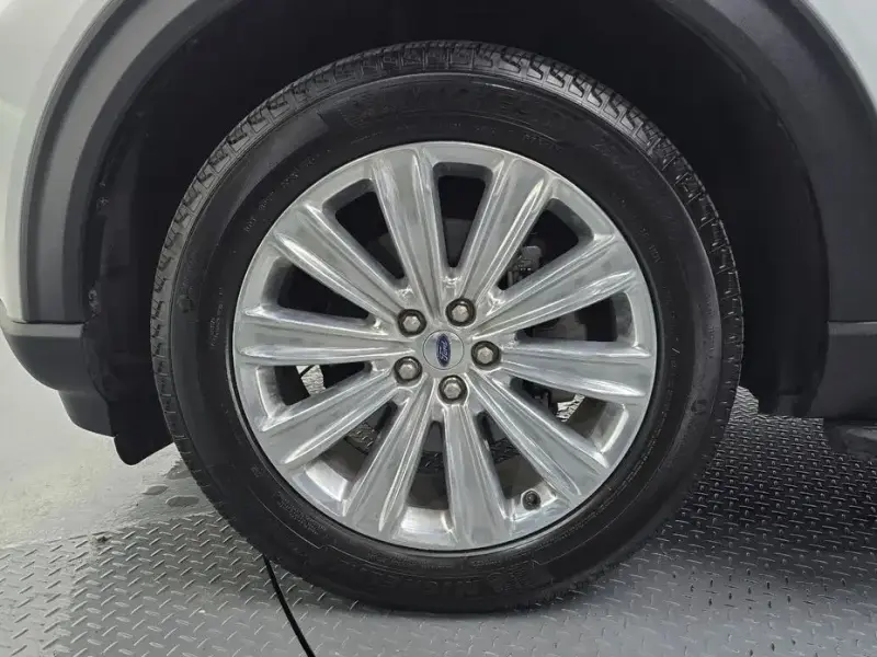 2021 Ford Explorer с пробегом 61 785 км