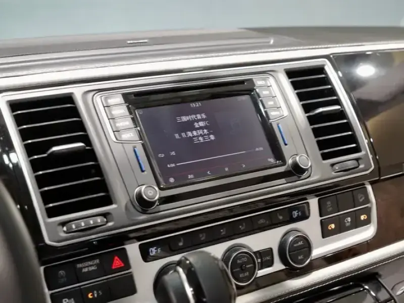 2019 Volkswagen Multivan с пробегом 86 000 км
