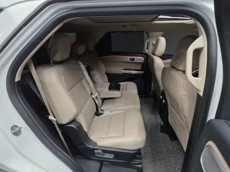 2021 Ford Explorer с пробегом 80 219 км