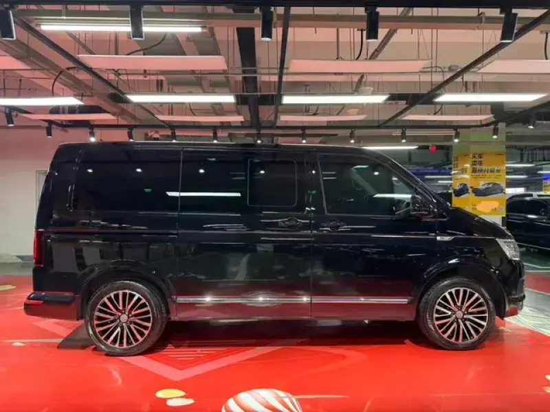 2019 Volkswagen Multivan с пробегом 80 000 км
