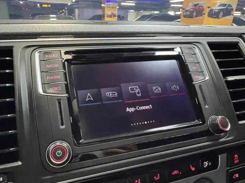 2019 Volkswagen Multivan с пробегом 80 000 км