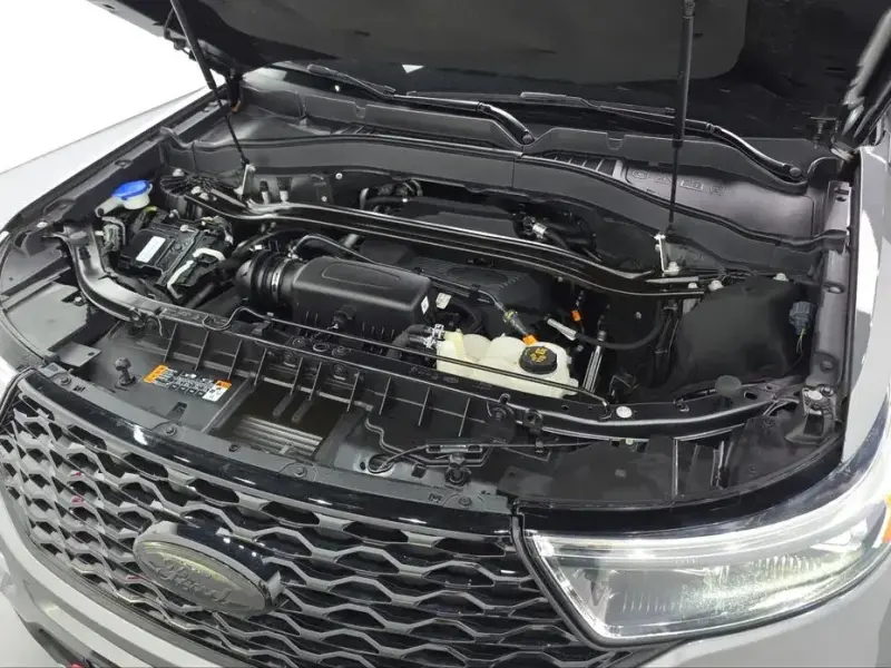 2021 Ford Explorer с пробегом 27 671 км