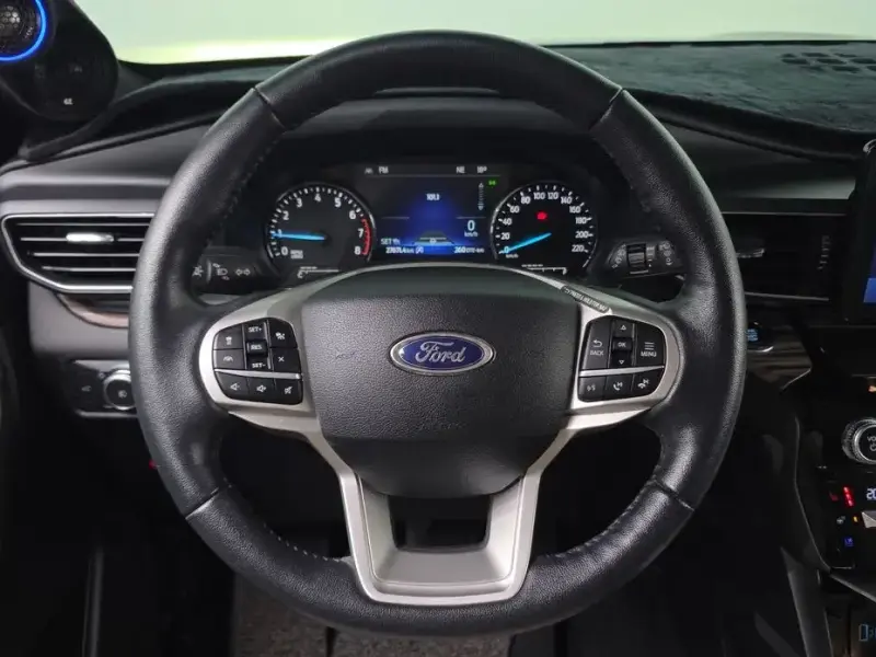 2021 Ford Explorer с пробегом 27 671 км