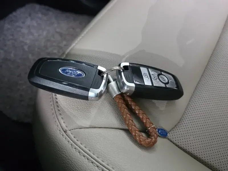 2021 Ford Explorer с пробегом 27 671 км